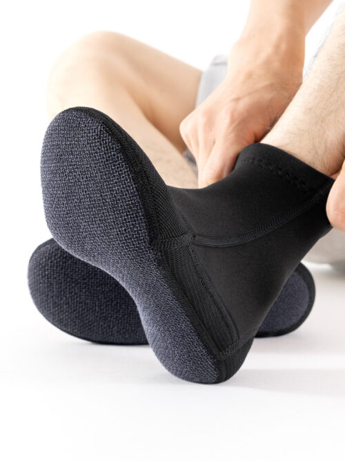 Custom 3MM Kevlar diving socks swimming sock